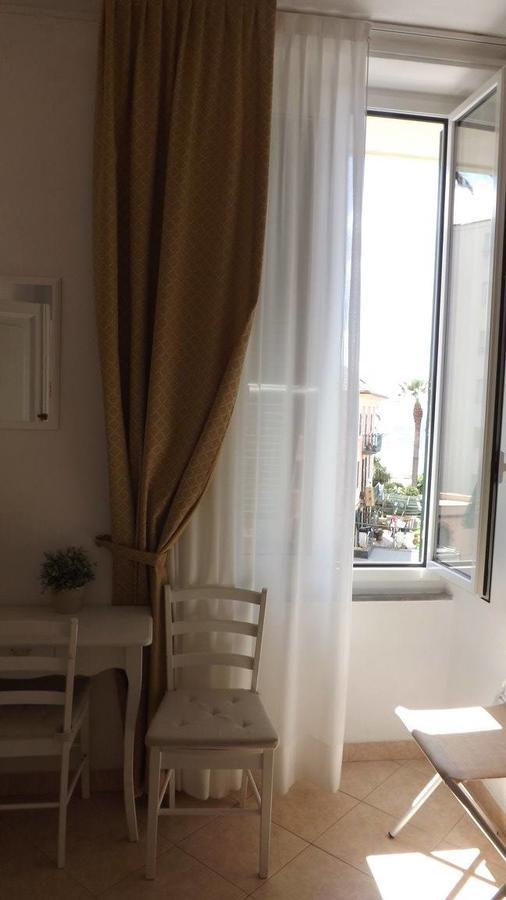 Hotel Azzurro Varazze Εξωτερικό φωτογραφία